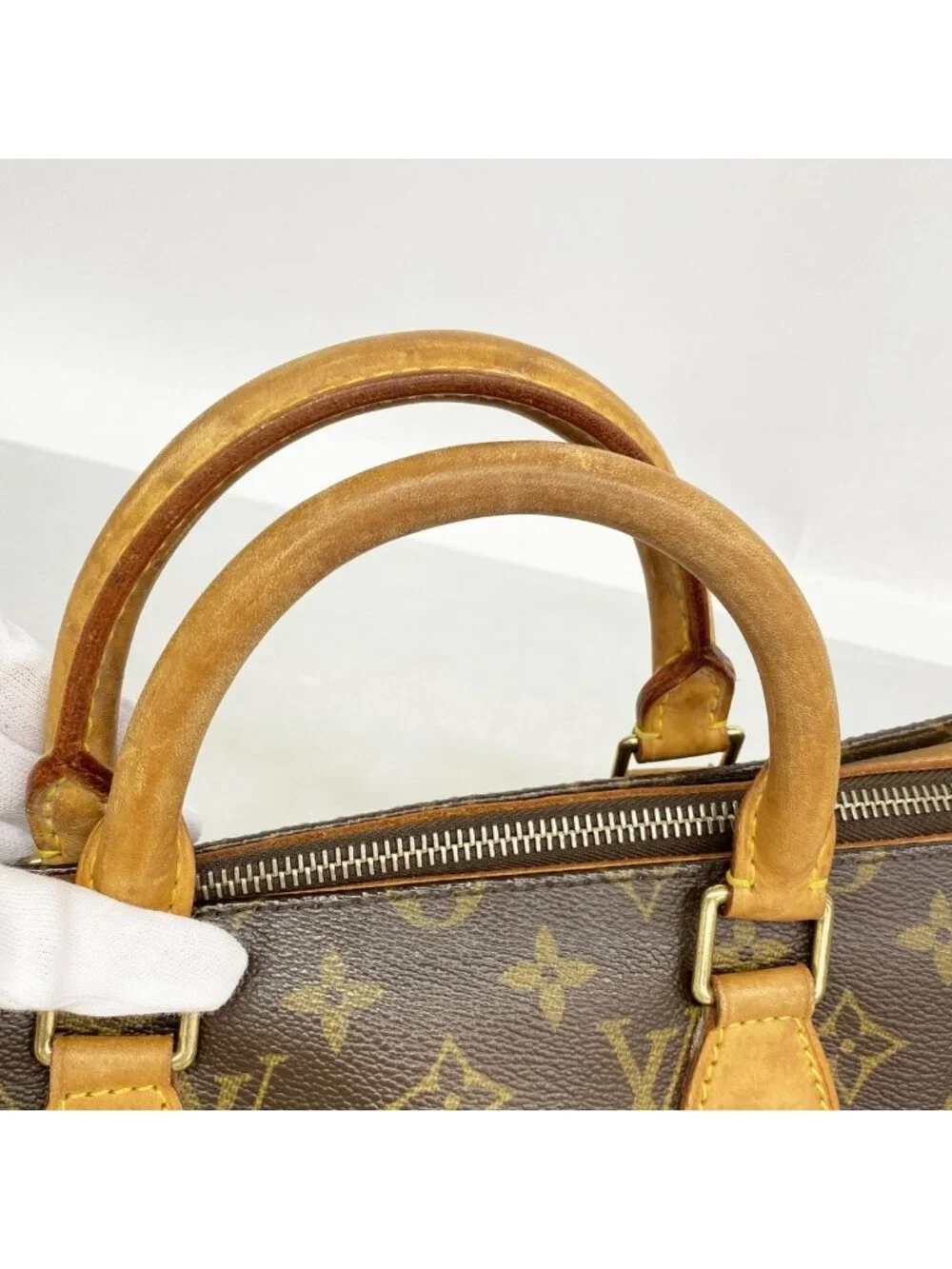 Louis Vuitton this authentic